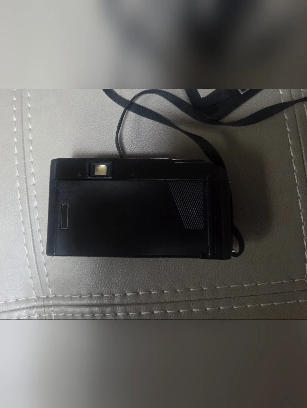 Minolta Black Compact Film Camera with Dual 38mm/60mm Lens Bin Y